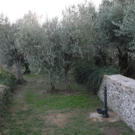 Nel Castello Bed & Breakfast *